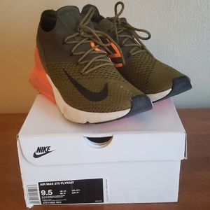 Air Max 270 Flyknit